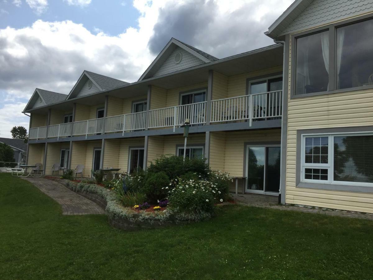 Hilton Beach Inn & Spa Thessalon Luaran gambar